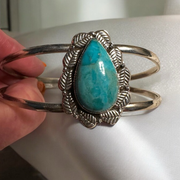 Blue Moon Turquoise Sterling Silver Cuff Bracelet - Picture 4 of 14